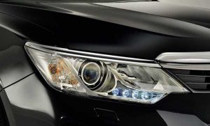 den-truoc-camry-2015